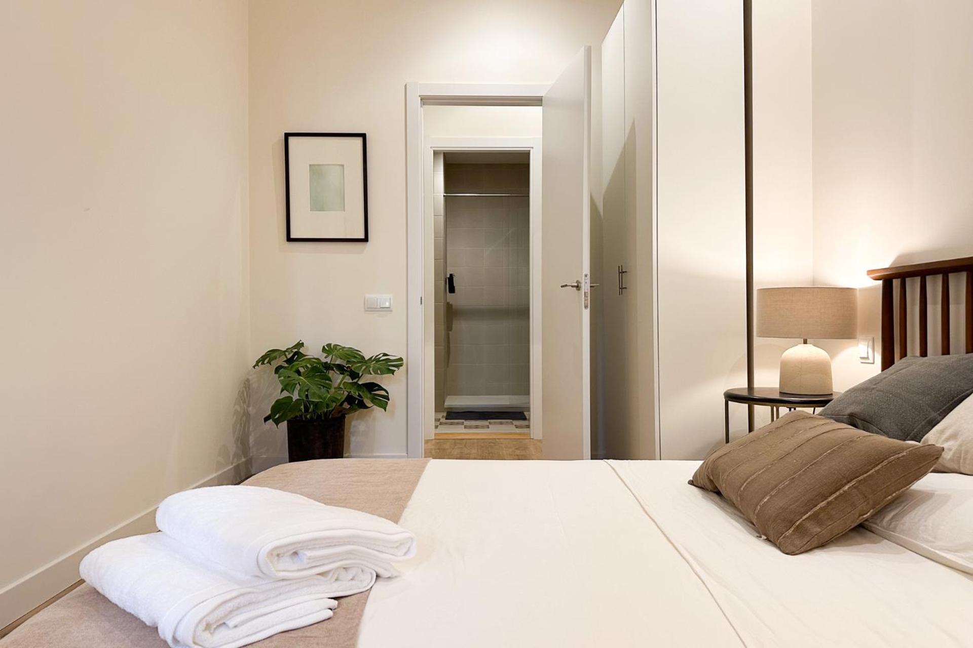 Oasis Apartments & Studios Old Town Center Barcelona Bagian luar foto